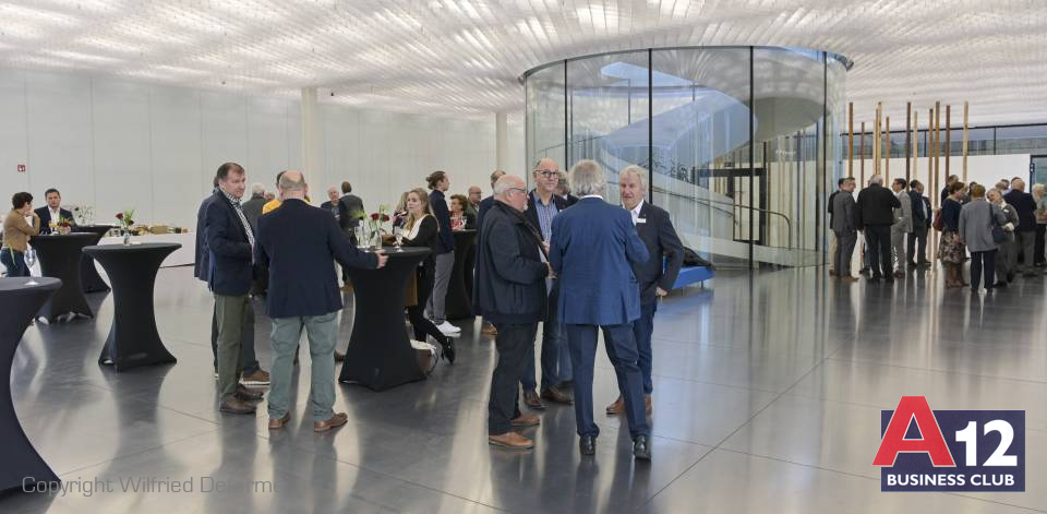 Fotoalbum - Bezoek met ons het nieuw Provinciehuis - A12 Business Club - Evenement