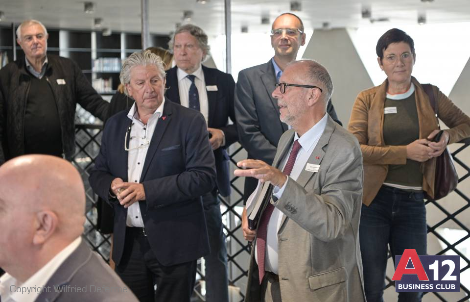 Fotoalbum - Bezoek met ons het nieuw Provinciehuis - A12 Business Club - Evenement