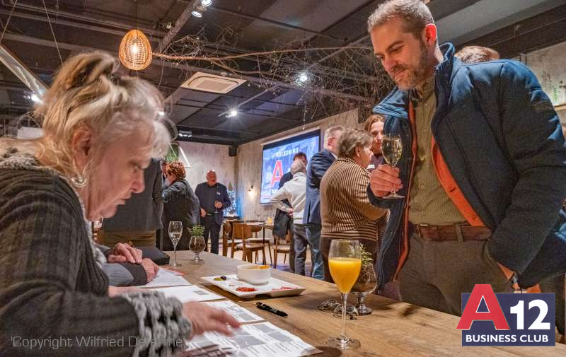 Fotoalbum - Eindejaarsbuffet met lezing over humor en de Antwerpse taal - A12 Business Club - Evenement