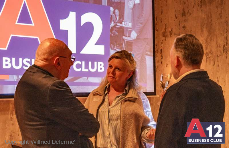 Fotoalbum - Eindejaarsbuffet met lezing over humor en de Antwerpse taal - A12 Business Club - Evenement