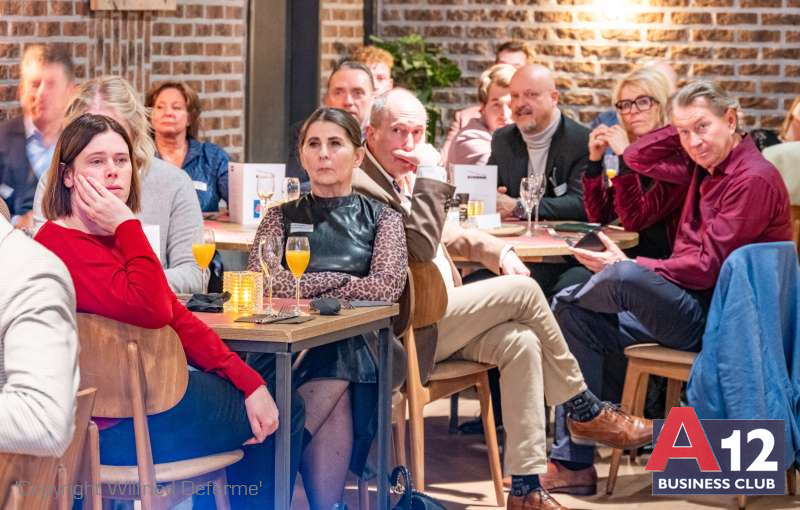 Fotoalbum - Eindejaarsbuffet met lezing over humor en de Antwerpse taal - A12 Business Club - Evenement
