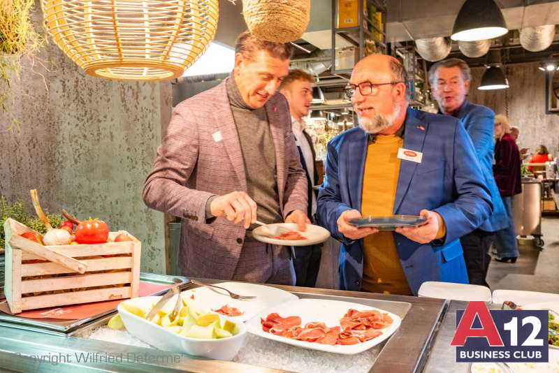 Fotoalbum - Eindejaarsbuffet met lezing over humor en de Antwerpse taal - A12 Business Club - Evenement