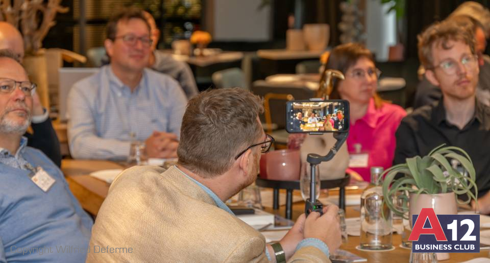 Fotoalbum - Ontbijtvergadering met Eric Van den Broele-Graydon - A12 Business Club - Evenement