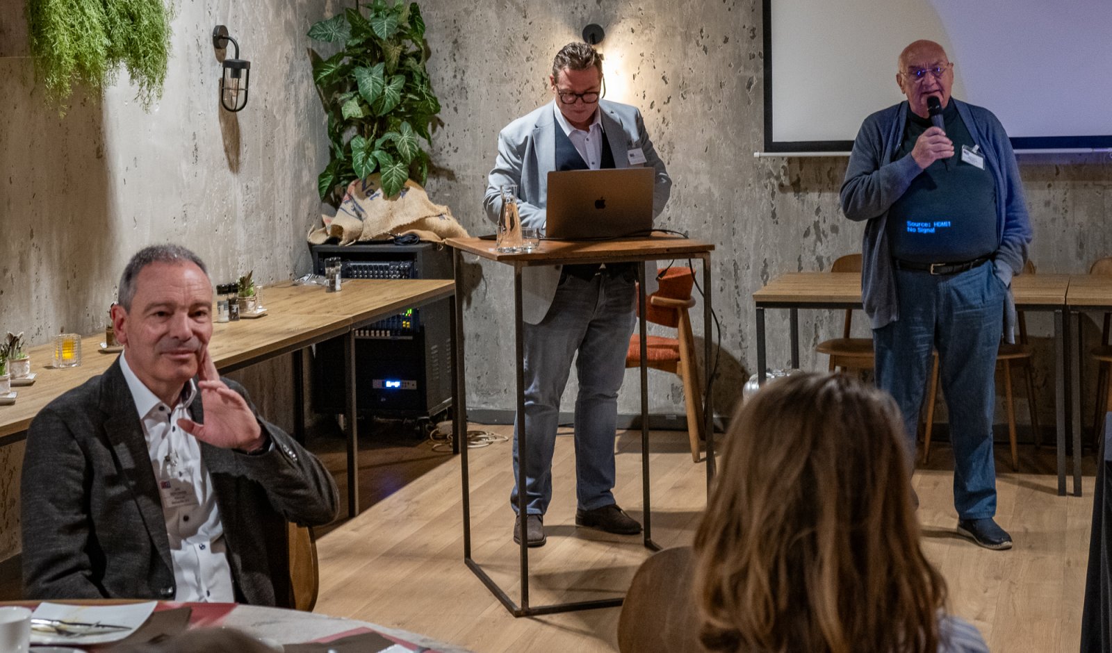 Fotoalbum - Hoe maak ik zelf met mijn GSM filmpjes?  - A12 Business Club - Evenement
